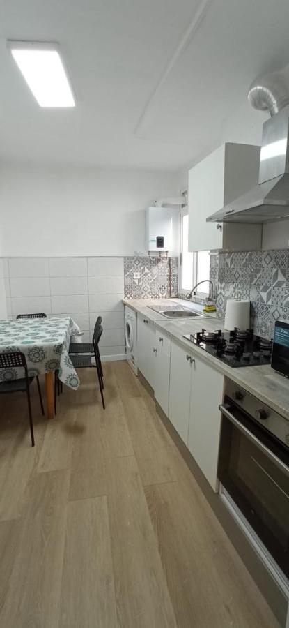 La Casona Vivienda Uso Turistico Recien Reformada En El Centro De Vilagarcia. Vilagarcia de Arousa Eksteriør bilde